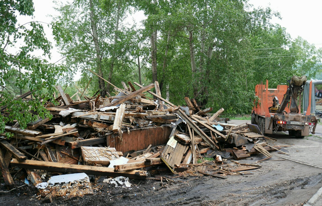 Снос аварийных домов в Усть-Куте в июне 2020 года