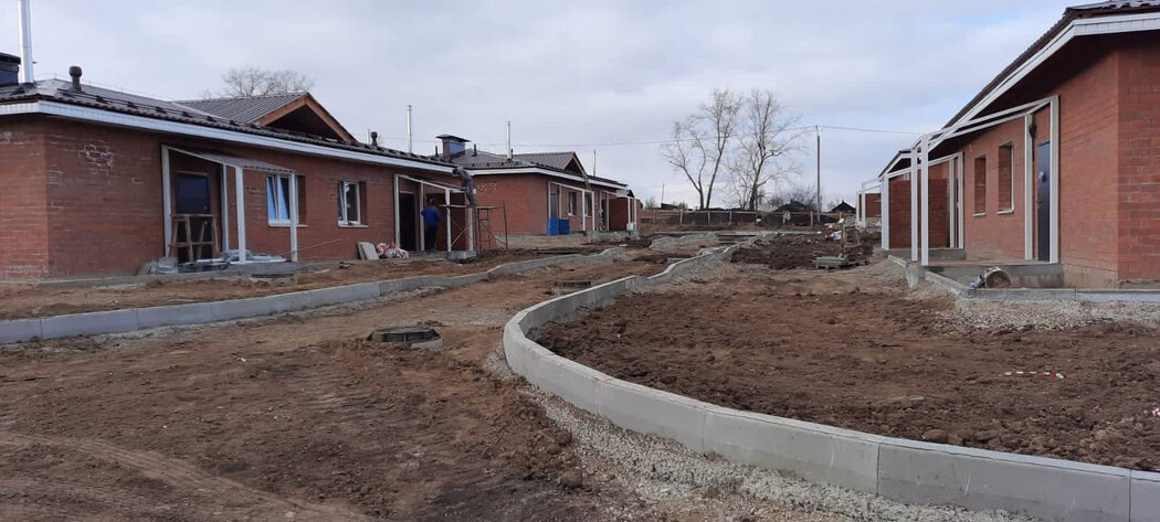 Возведение домов для детей-сирот в Саянске