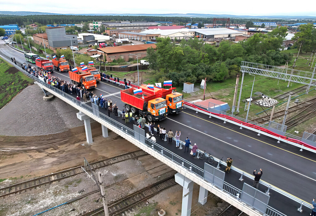 В Иркутске запустили движение по новому путепроводу на Батарейной